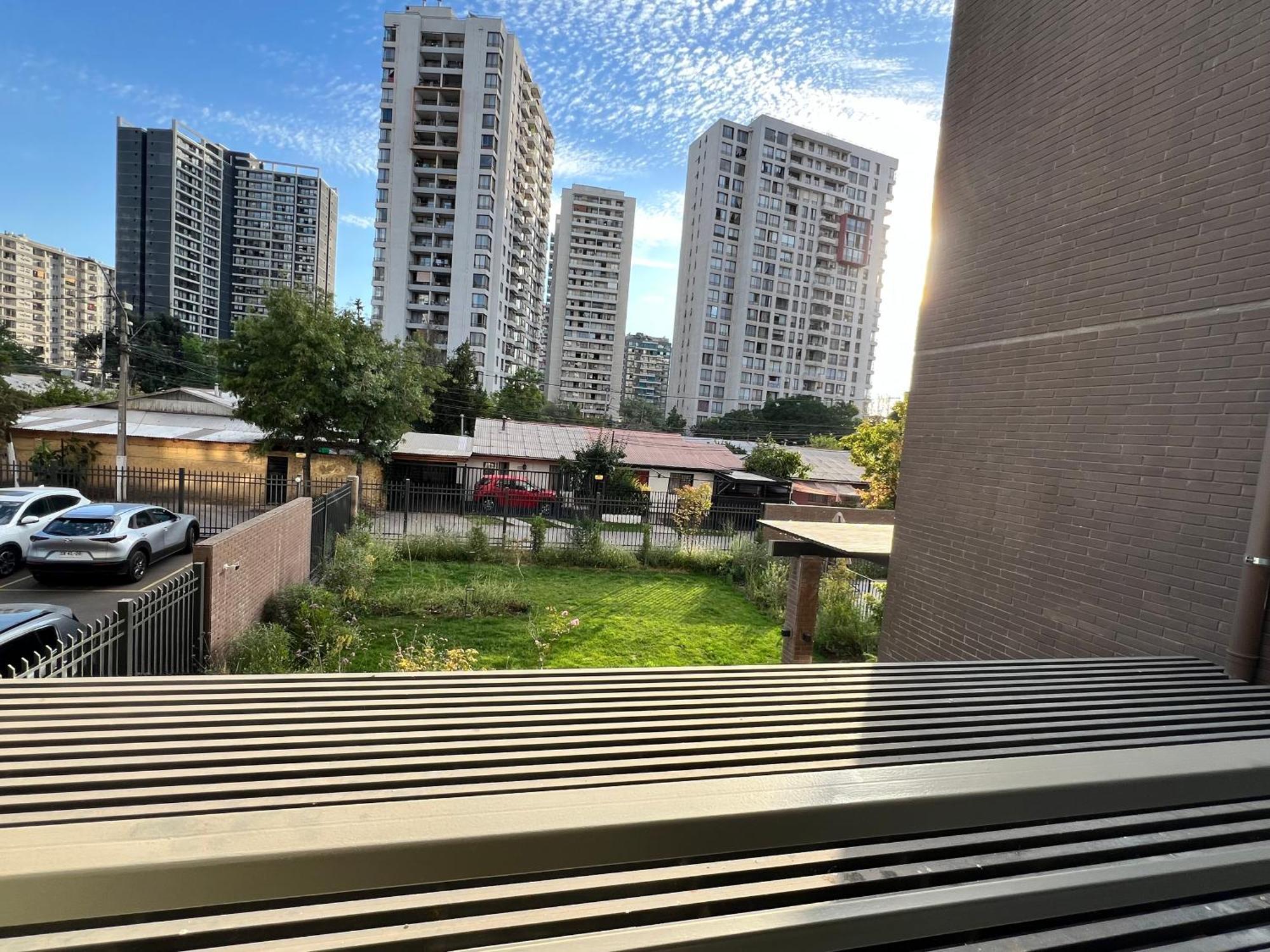 La Florida A Pasos Del Metro *